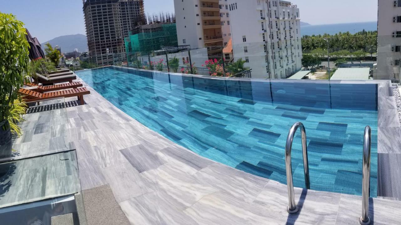 Infinity Pool - 5 Min Walk To Beach - Sekong Apartment 다낭 외부 사진